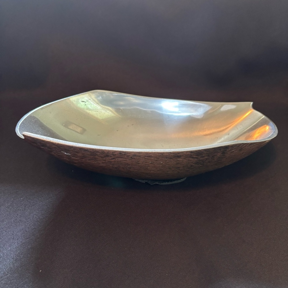 Elegant Vintage Silver and Bronze color Decorative Bowl